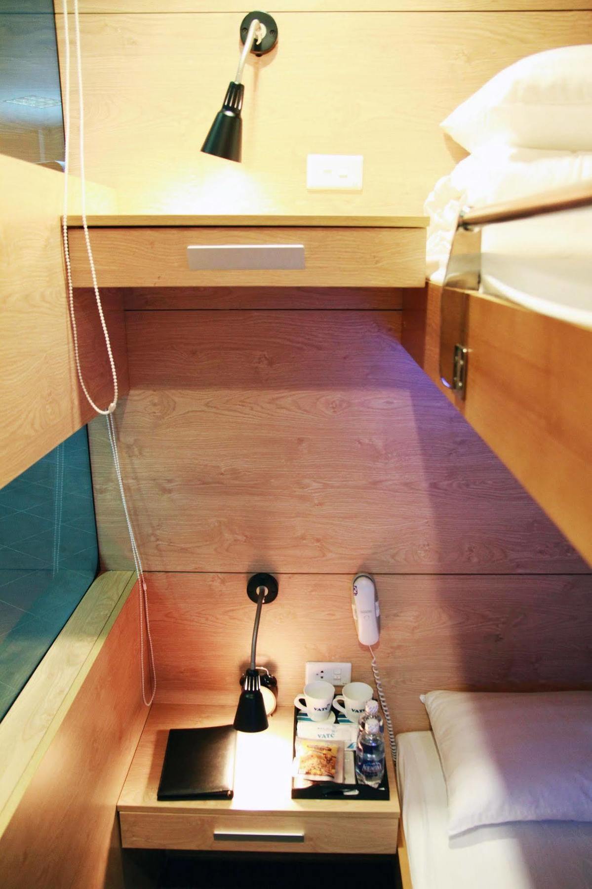Vatc Sleep Pod Terminal 1 Hotel Noi Bai Eksteriør billede