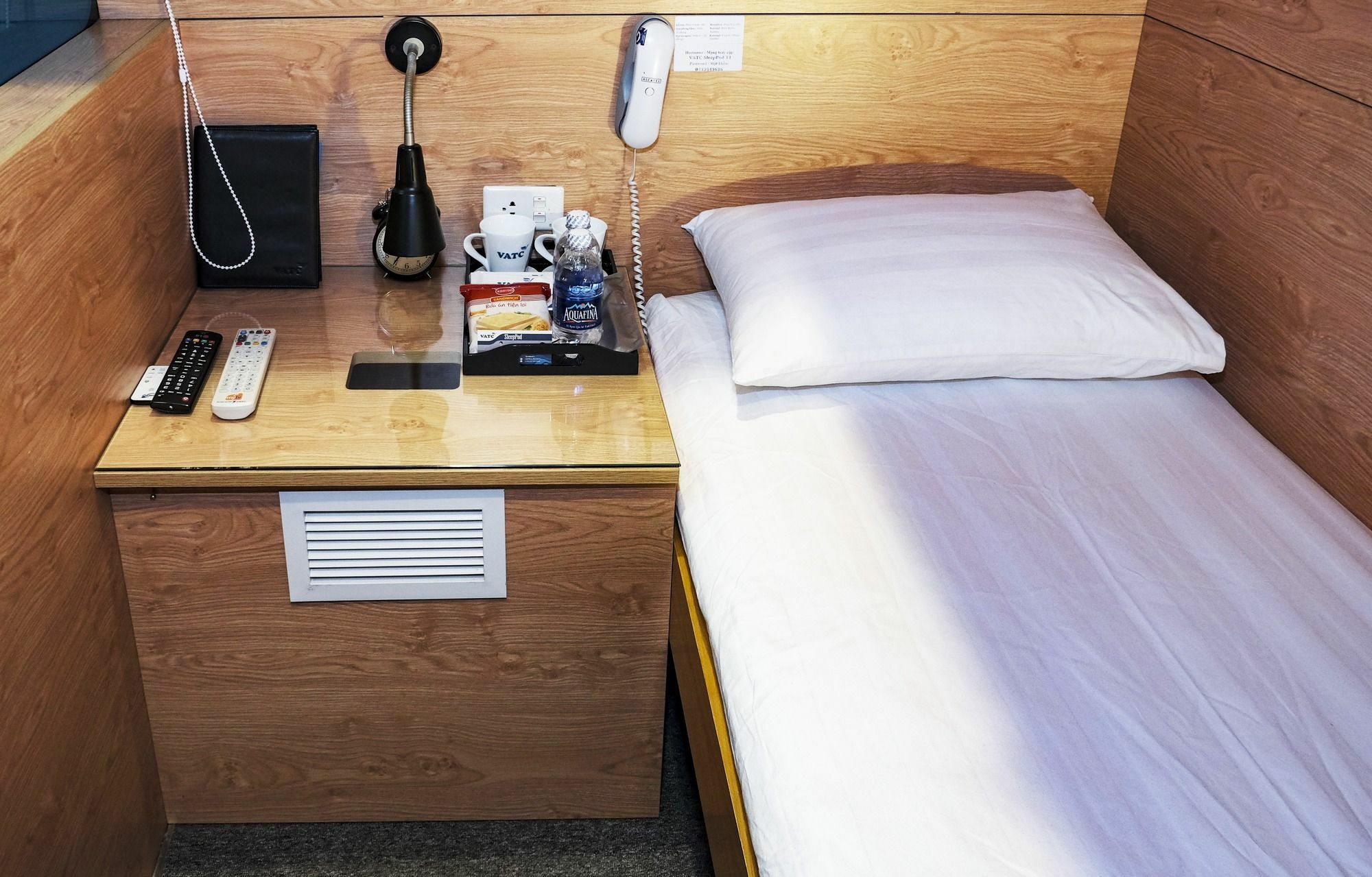 Vatc Sleep Pod Terminal 1 Hotel Noi Bai Eksteriør billede